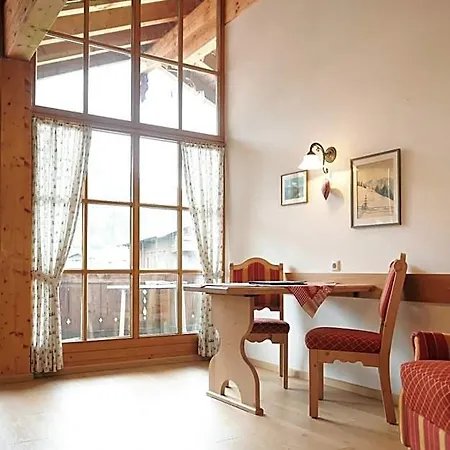 Han/Misafirhane Haus Lofertal
